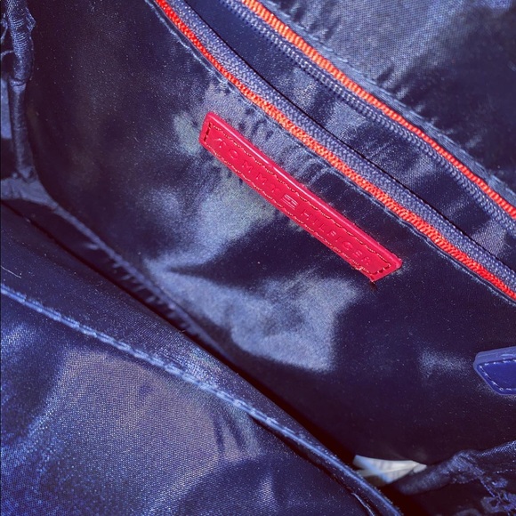 Tommy Hilfiger back pack - Picture 3 of 3